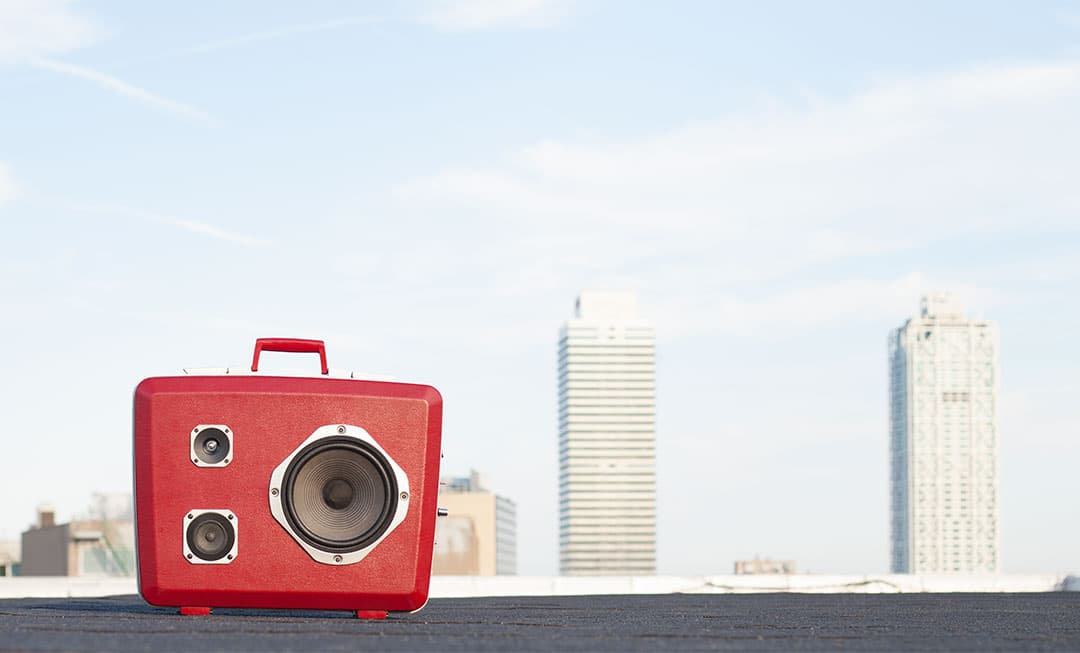 Bounceybox - Portable bluetooth speaker